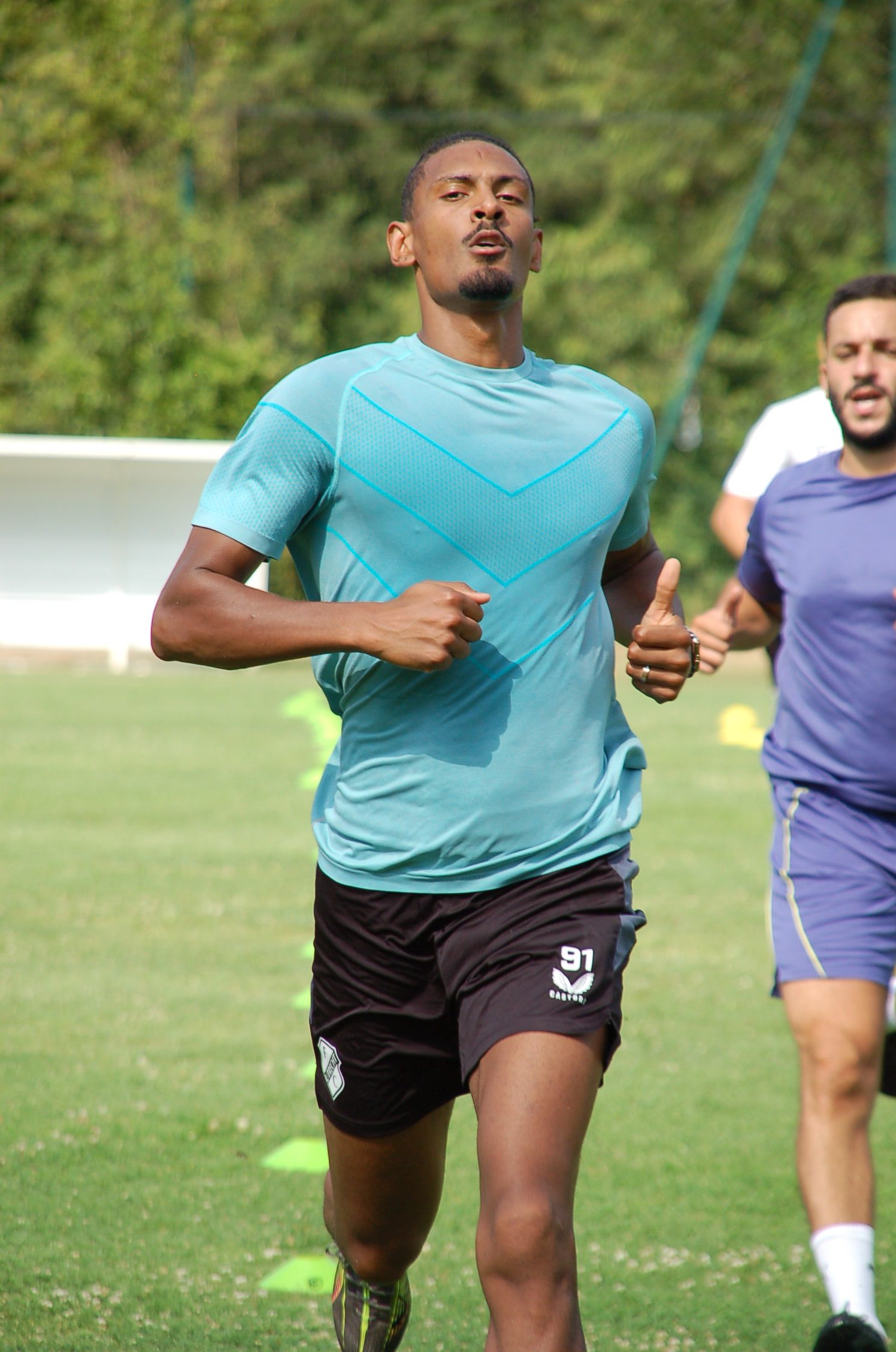 Un entraînement discret pour l’international Sébastien HALLER 5