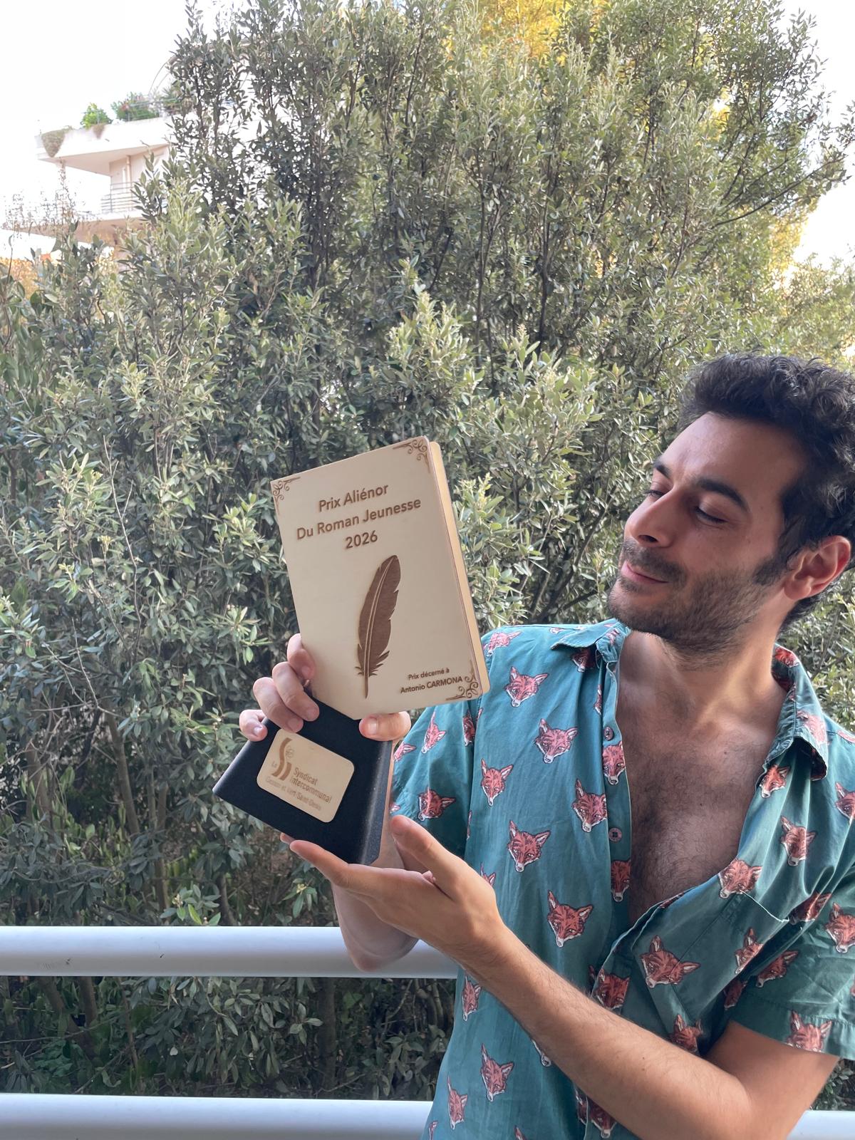 Antonio Carmona remporte la deuxième édition du Prix Aliénor 7