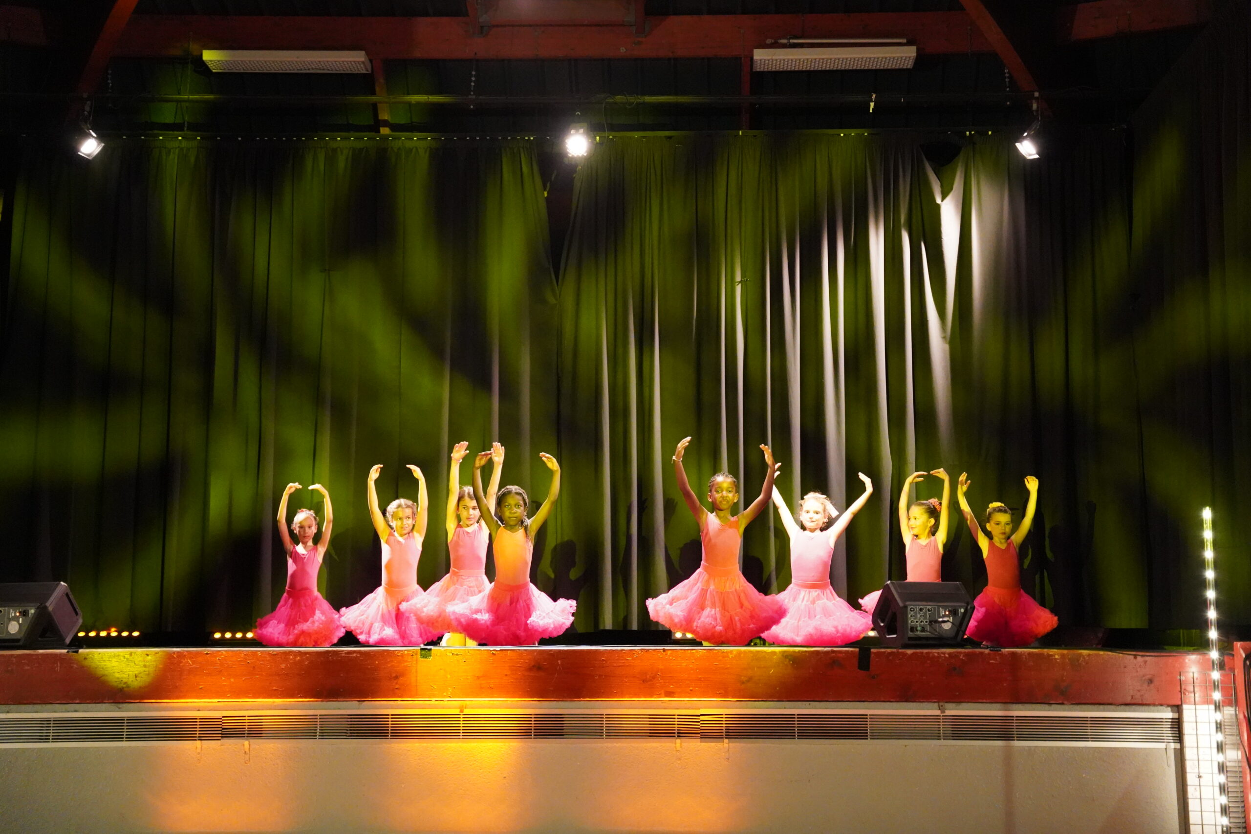 Retour sur le spectacle de l'école de danse du SI 2